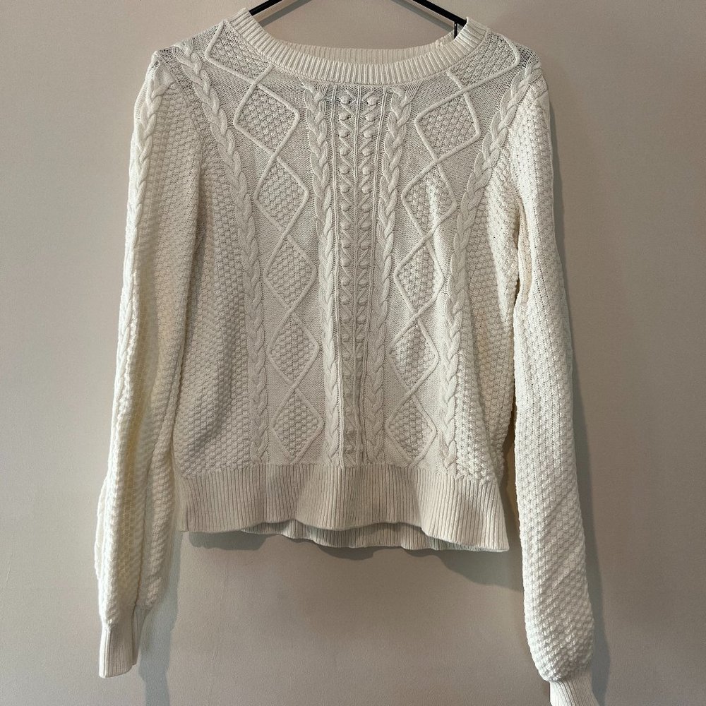Abercrombie and Fitch White Cable Knit Sweater